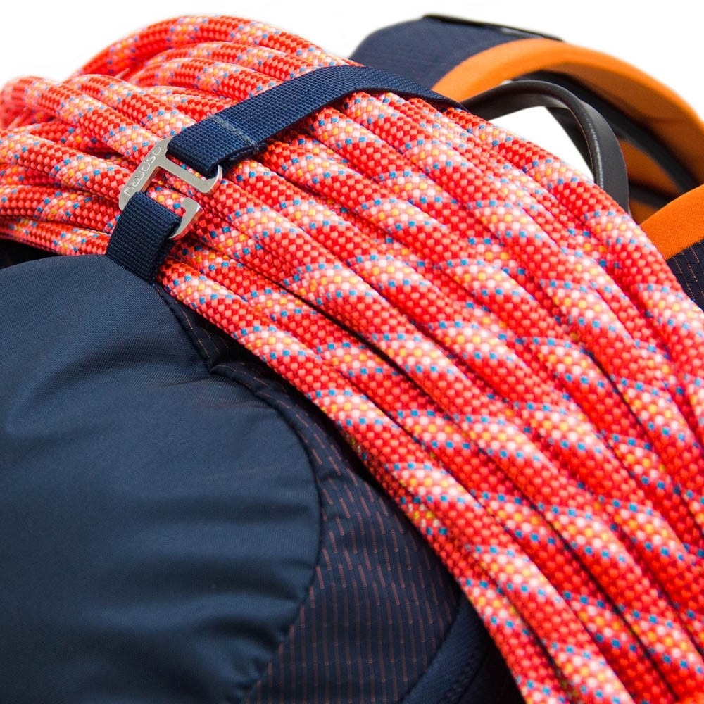 Рюкзак Osprey Mutant 22 (blue flame (9182012))