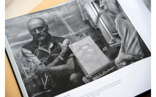 Книга В.Аксентьев "Разумеется... это невозможно"