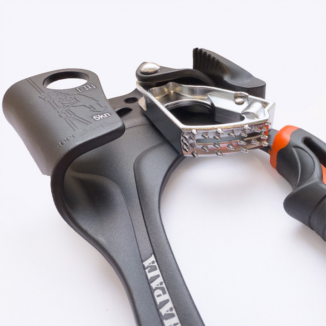 Зажим ручной Манарага Жумар   (правый (9119033))