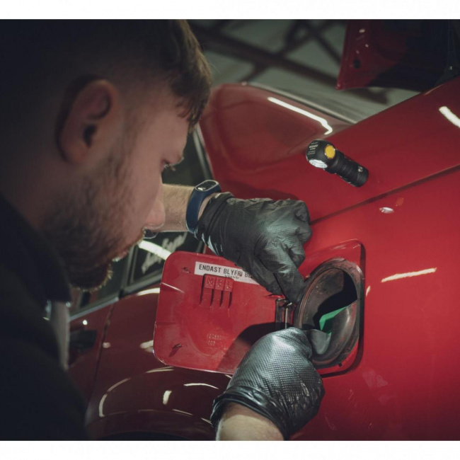 Фонарь Armytek Wizard C1 Pro Magnet USB Белый