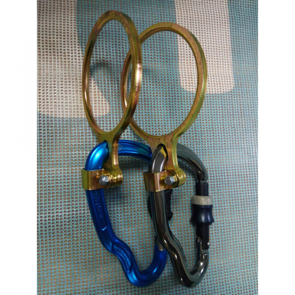 Спусковое устройство Восьмерка спортивная с креплением