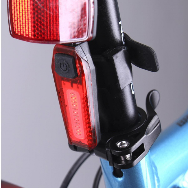 Фонарь задний Comiron TA08 80lm