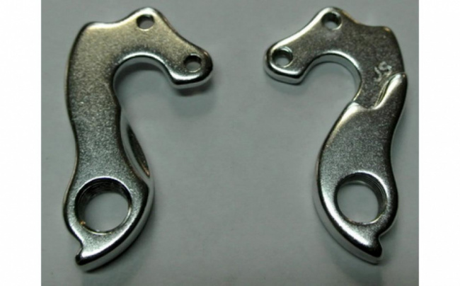 Петух №36 литой