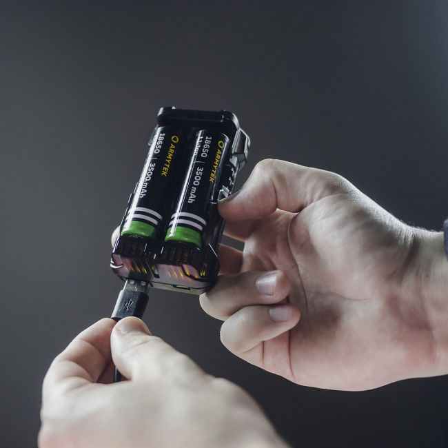 Зарядное устройство Armytek Handy C2 Pro