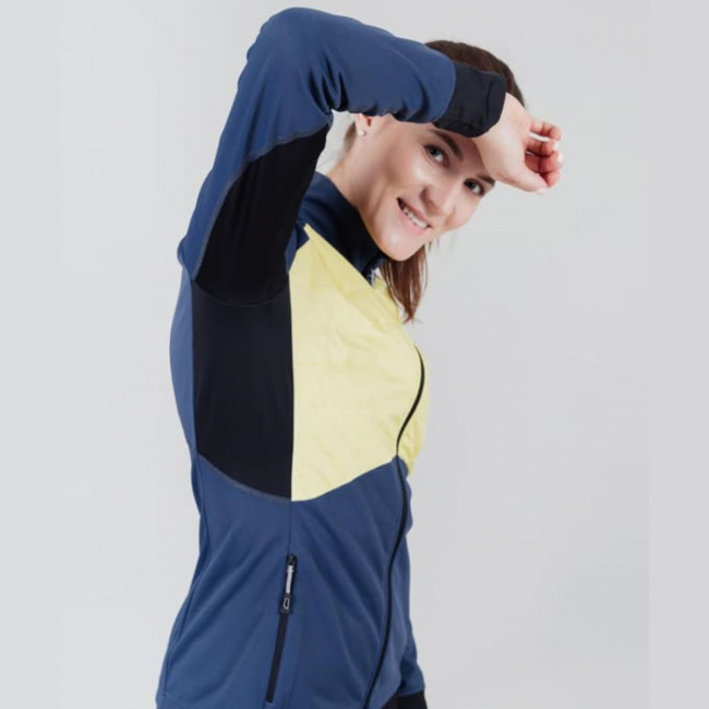 Куртка разминочная Nordski Hybrid Pro W