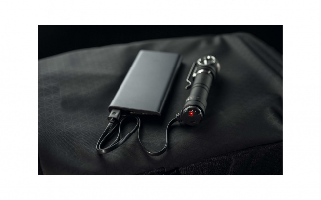 Фонарь Armytek Wizard C2 Pro Max Magnet USB LR Белый