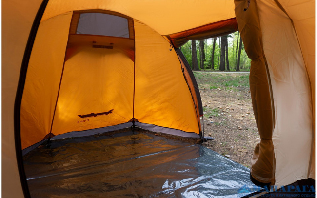 Палатка RockLand Pipe 3