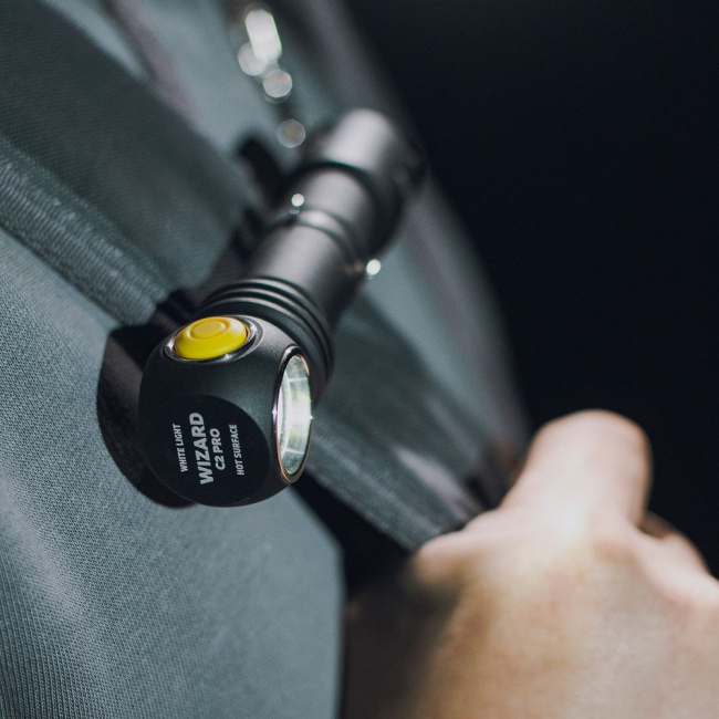 Фонарь Armytek Wizard C2 Pro Magnet USB Теплый