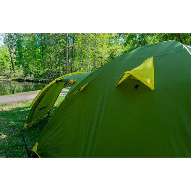 Палатка RockLand Discoverer 4 V2